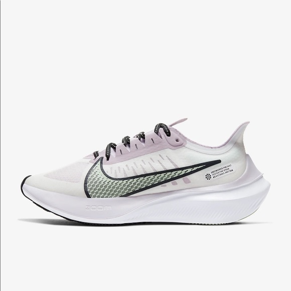 nike zoom gravity womens running shoes